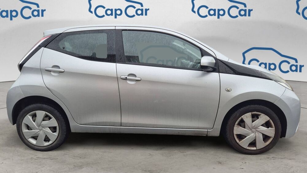 Aygo 1.0 VVT-i 69 X-Play 2017 occasion 91130 Ris Orangis