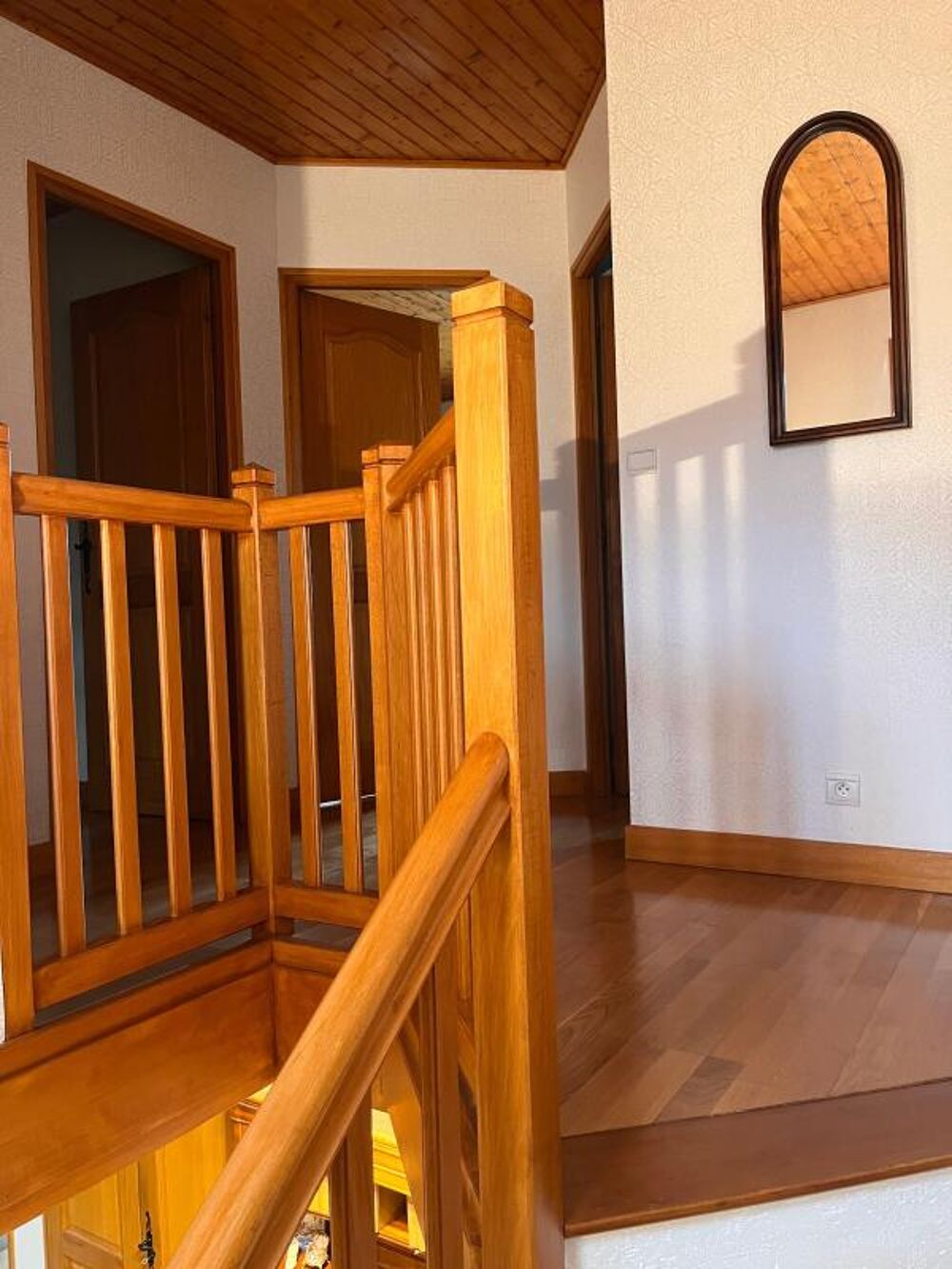 � vendre  Maison Chevry (01170)