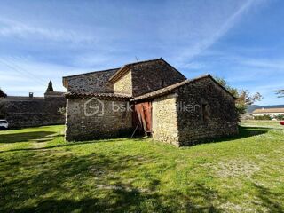  Maison à vendre 9 pièces 2600 m²