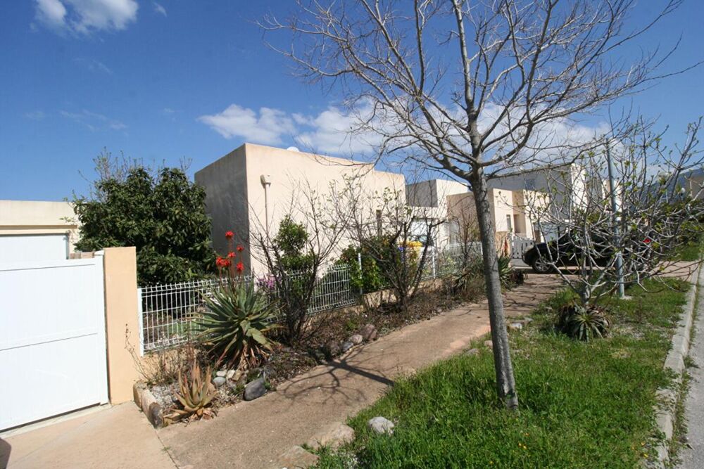 -CALVI- MAISON INDEPENDANTE DE PLEIN PIED SECTEUR PRIVILEGIE JARDIN