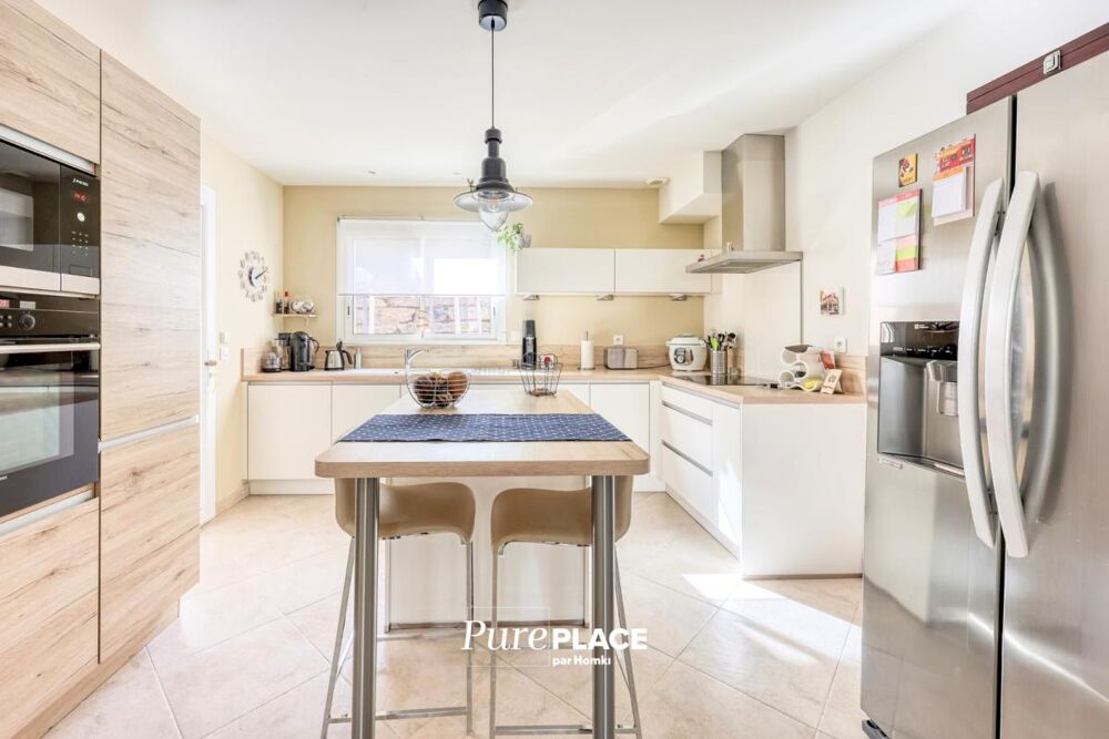 à vendre  Maison La Cadière-d'Azur (83740)
