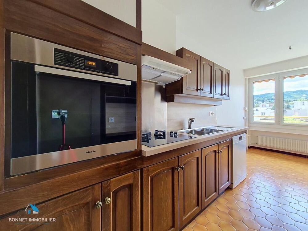 Location Appartement T4 SPACIEUX - PLACE REGENSBURG Clermont ferrand