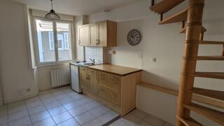  Appartement à louer 2 pièces 27 m²