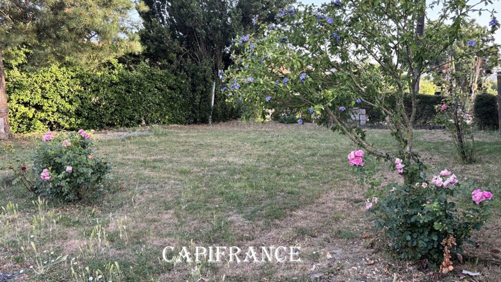 Maison charentaise en pierre à rénover - 9 pièces - 190 m² habitables - 5 chambres - Dépendances & Grenier Réhabilitable - MORAG