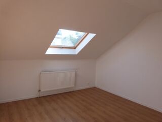  Appartement à louer 2 pièces 63 m²