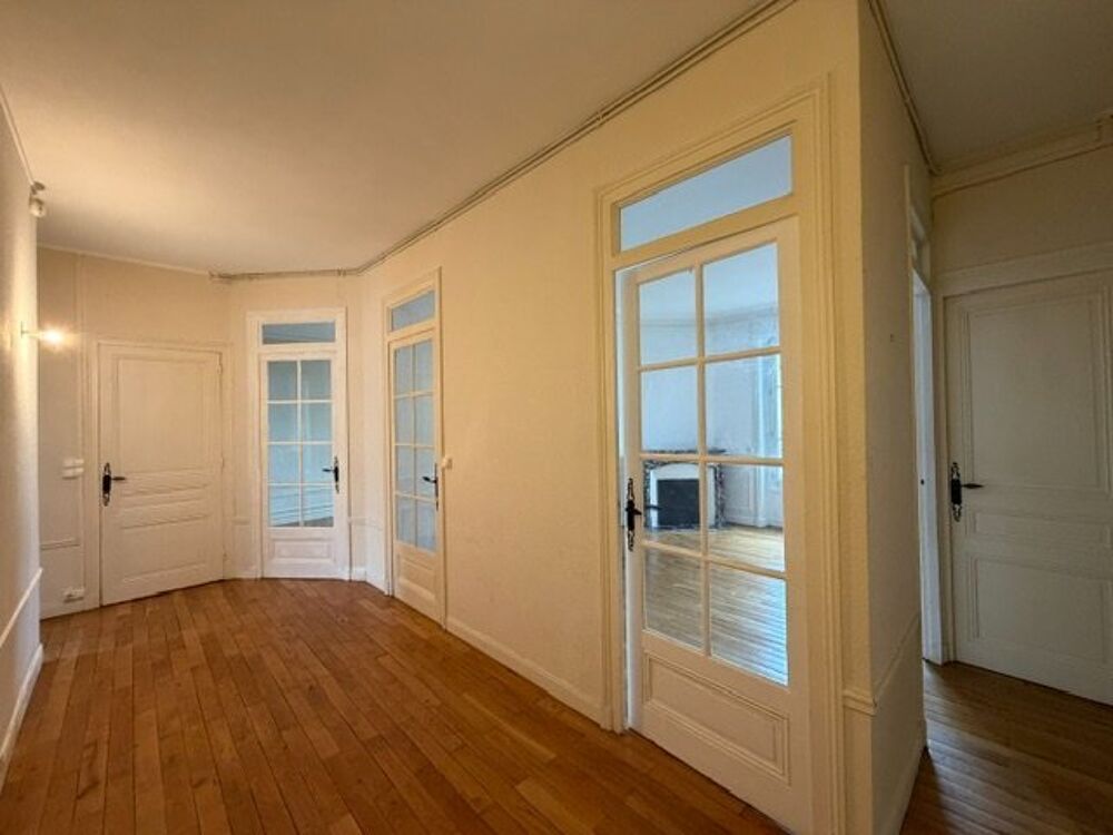 Appartement 4 pièces 80 m² · à Saint Etienne · 80 m² · 65 000 €