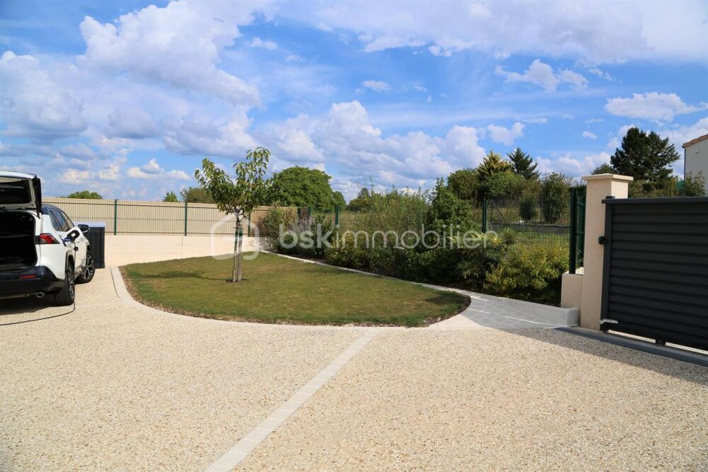 Vente Maison Magnac-sur-Touvre – Pavillon de plain-pied de 94 m², 3 chambres, prestations de qualité Ruelle sur touvre