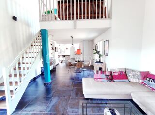  Villa à vendre 6 pièces 187 m²
