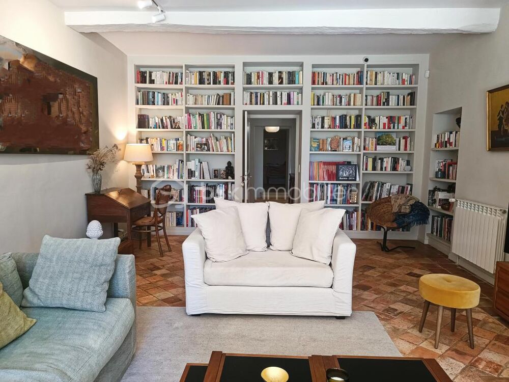 à vendre  Propriété/château Condom (32100)