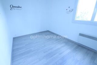  Appartement � vendre 5 pi�ces 83 m�