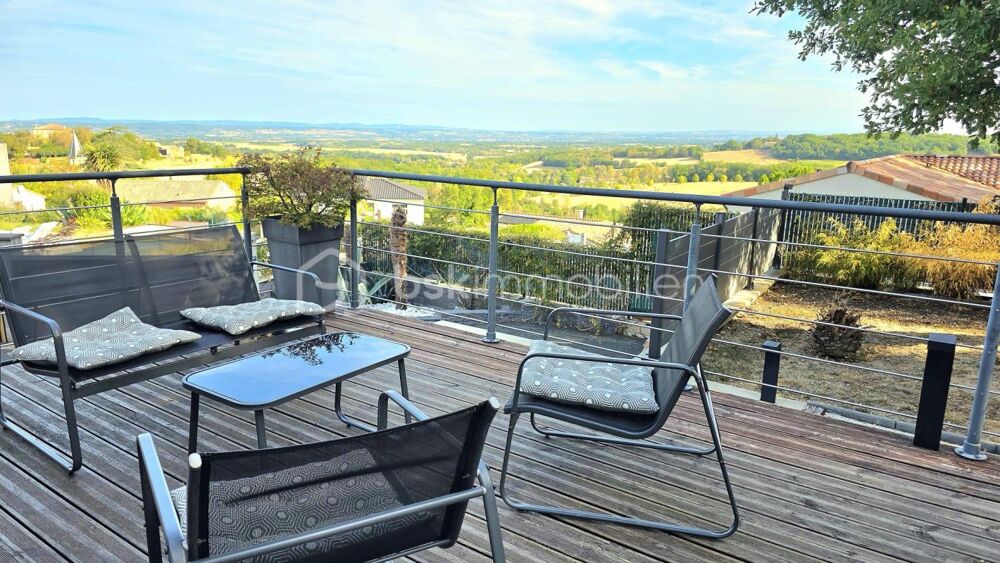 PEYROLE - Maison T6 avec garage sur parcelle de 712 m²