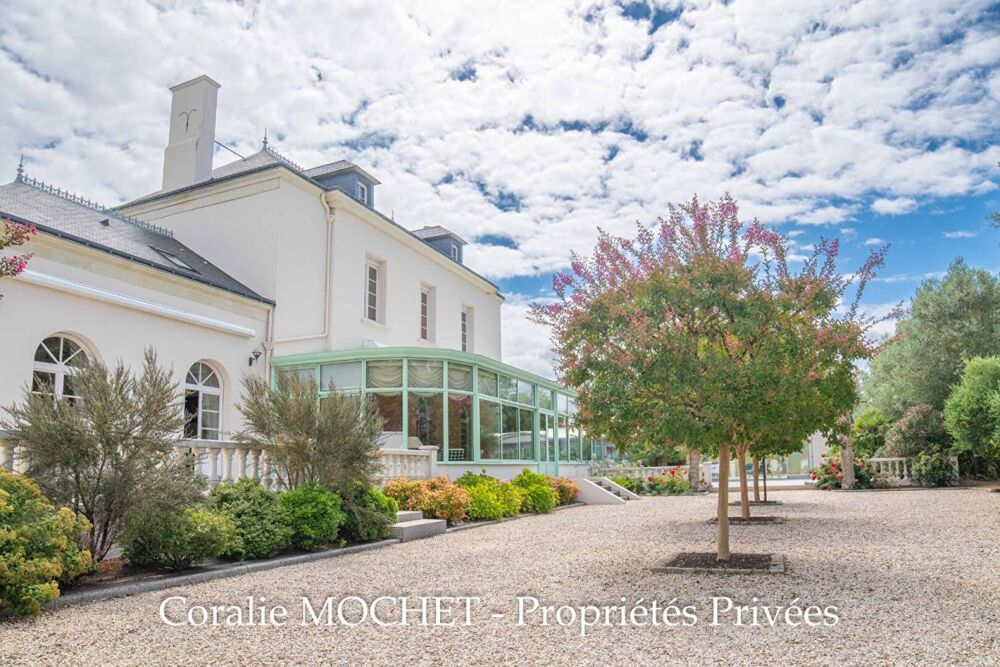 � vendre  Propri�t�/ch�teau Les Sorini�res (44840)