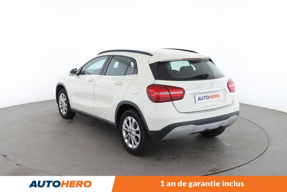 Classe GLA 200 d Inspiration 7G-DCT 136 ch 2017 occasion 92130 Issy-les-Moulineaux