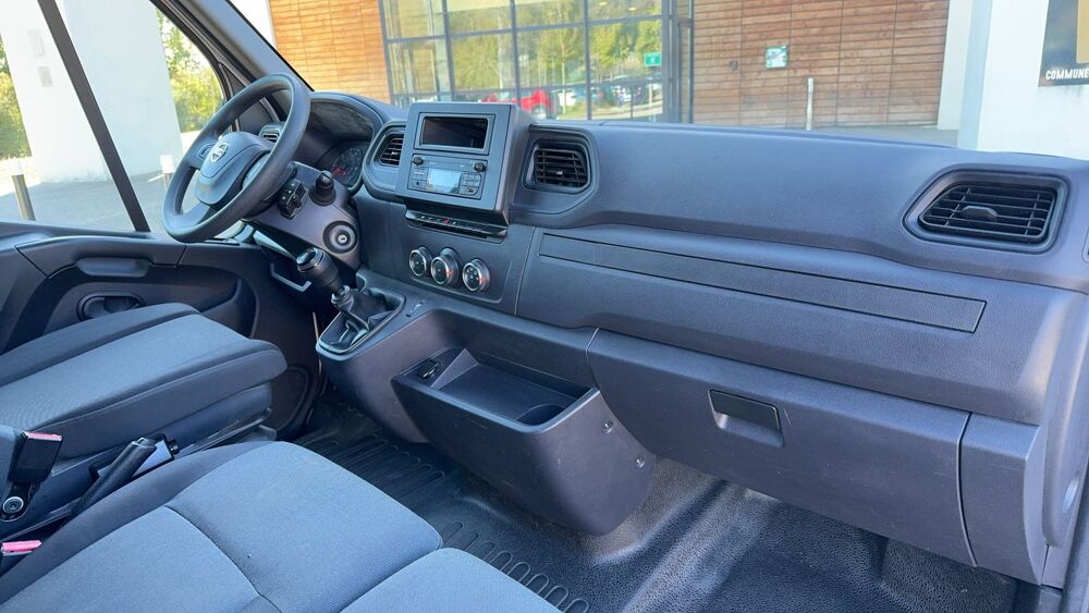 NV400 VU 20 m&sup3; 2.3 dCi 145 . - Premi&egrave;re main 2021 occasion 01120 Dagneux