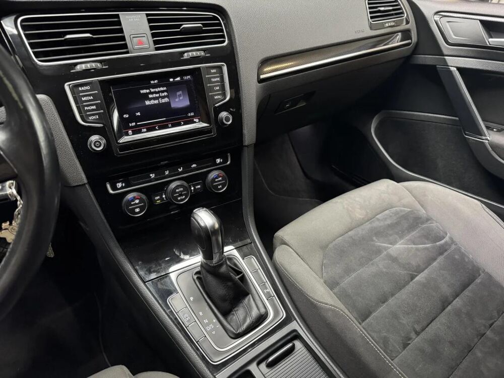 Golf 7 1.4 TSI 140 BlueMotion Carat DSG7 2013 occasion 73000 Chambery