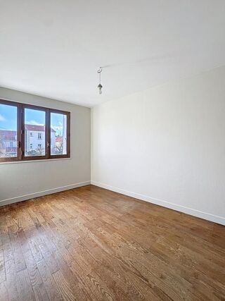  Appartement � louer 3 pi�ces 58 m�