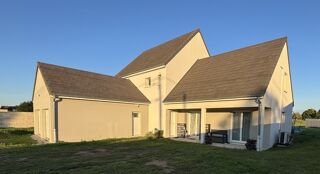  Maison  vendre 6 pices 180 m