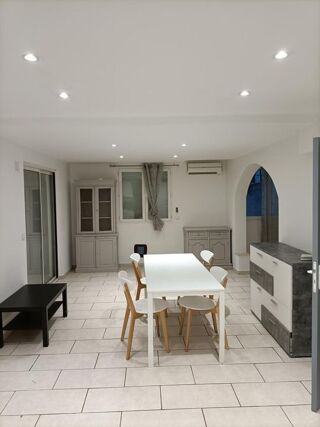 Maison à louer 4 pièces 75 m²