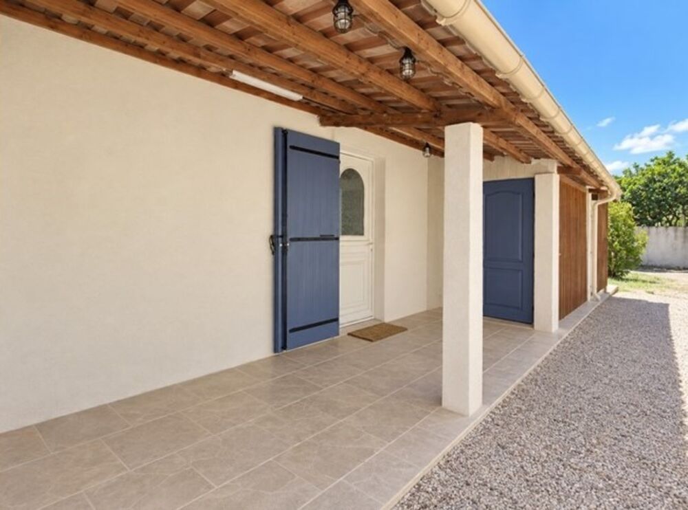Maison individuelle de plain-pied - 6 pièces 166m2 13790 Peynier