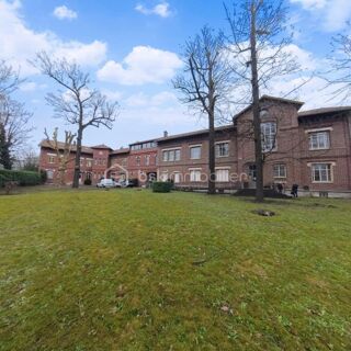  Immeuble � vendre 15 + pi�ces 1665 m�