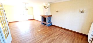  Maison à vendre 10 pièces 196 m²