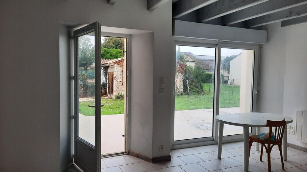 Vente Maison Maison rénovée 85m2 jardin et garage Plassac