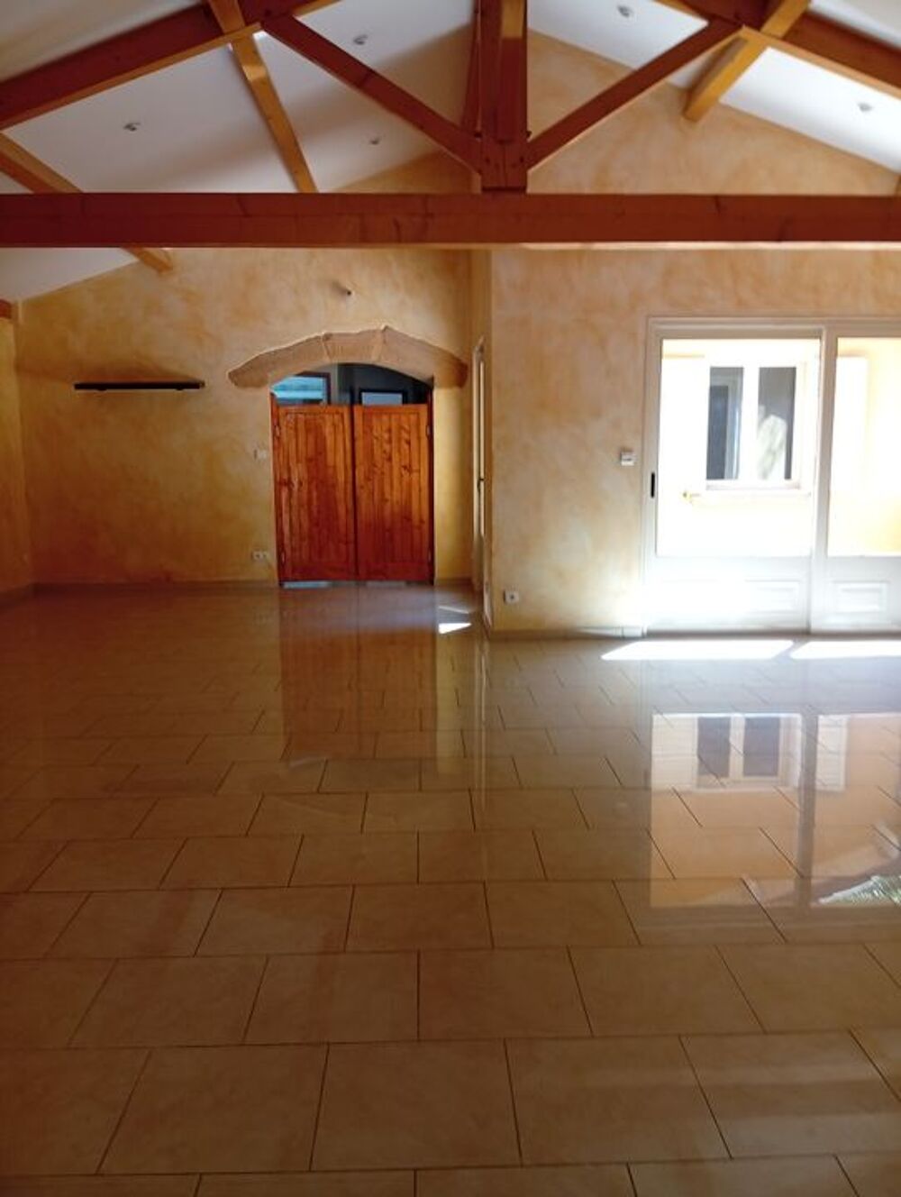 Location Maison Maison de 145m2 à louer sur Chessy Chessy