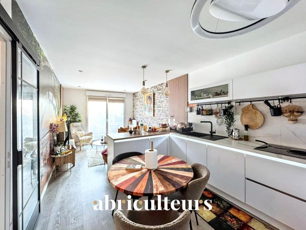 Appartement coup de coeur : au dernier étage avec balcon plein Sud en vente à Plessis-Bouchard (95130)