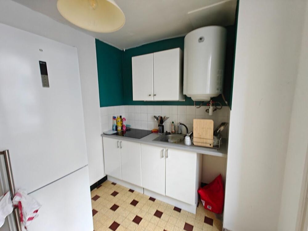 Vente Appartement À vendre à Grenoble , T1 avec vue Bastille, SECTEUR caserne de Bonne, déjà loué, idéal investisseur locatif avec Clim Grenoble