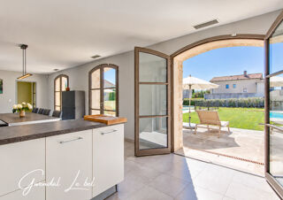  Villa à vendre 5 pièces 160 m²