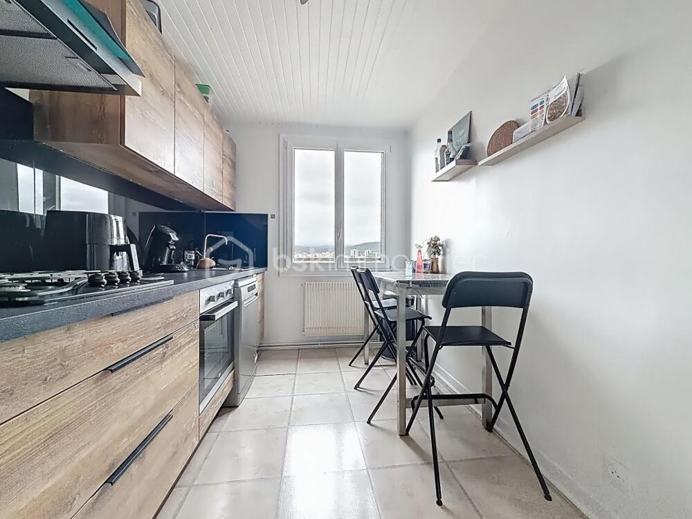 Vente Appartement Appartement T4 de 67m2- DERNIER ÉTAGE + cave Grenoble