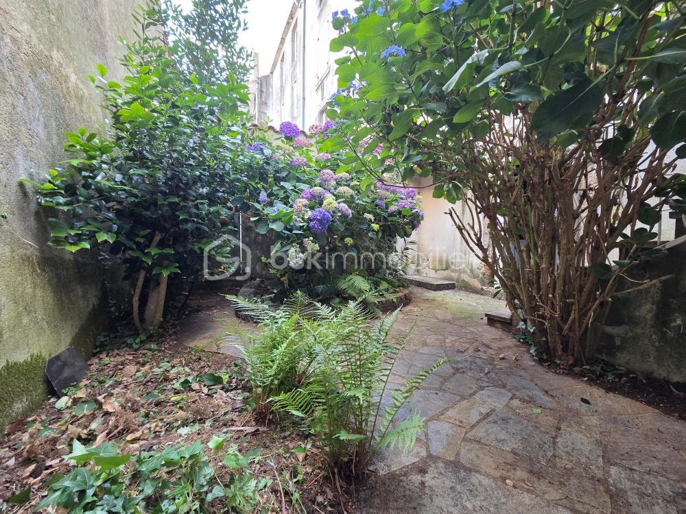 Vente Maison Maison 11 pièces190m2 L absie