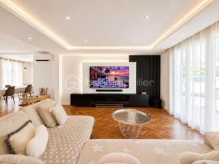  Maison à vendre 8 pièces 180 m²