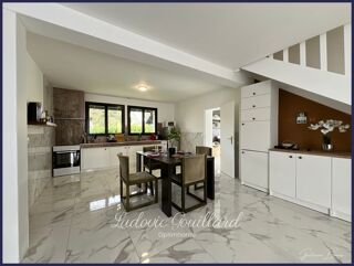  Maison à vendre 8 pièces 194 m²