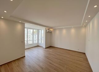  Appartement � vendre 3 pi�ces 72 m� Cannes