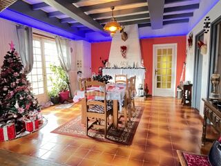  Maison � vendre 9 pi�ces 240 m�