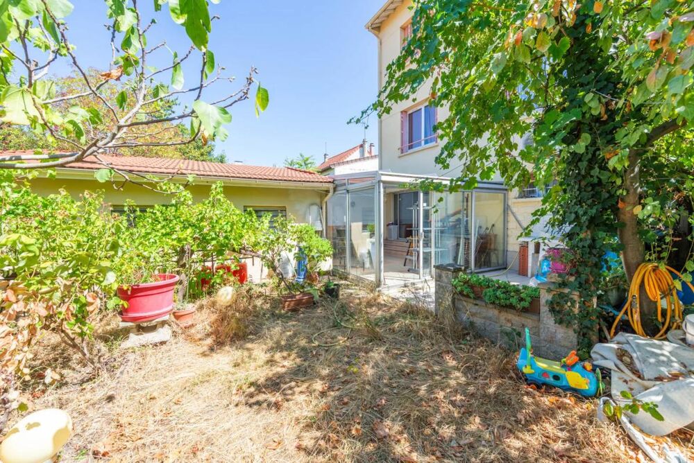 Vente Maison Maison de 6 pièces de 175 m² à Colombes Colombes