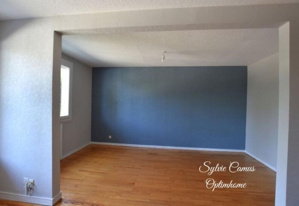Appartement 4/5 pièces avec balcon, ascenseur et vue sur parc Firminy-94 000€