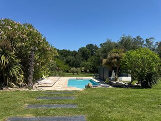  Maison à vendre 11 pièces 354 m²