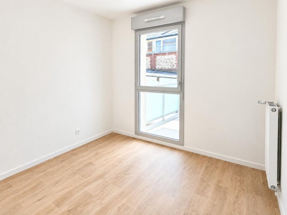 T2 avec terrasse et parking à DEVILLE-LES-ROUEN