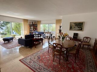  Propri�t�/ch�teau � vendre 8 pi�ces 328 m�