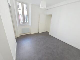  Appartement à louer 2 pièces 46 m²