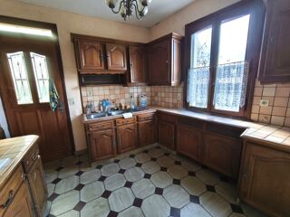  Villa � vendre 9 pi�ces 232 m�