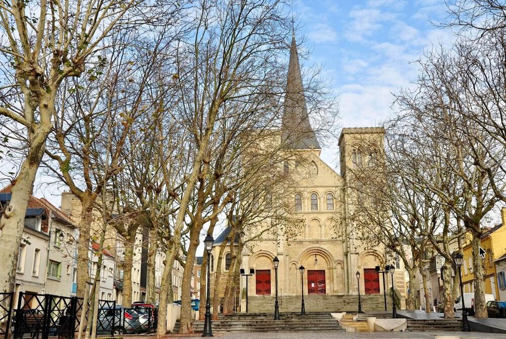 SAINT VINCENT - MAISON DE VILLE