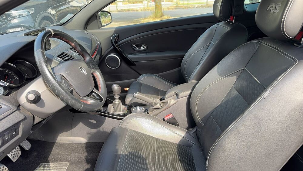 M&eacute;gane Coup&eacute; 2.0 T 265 RS 2015 occasion 54000 Nancy