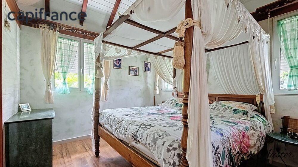 � vendre  Villa Le Moule (97160)