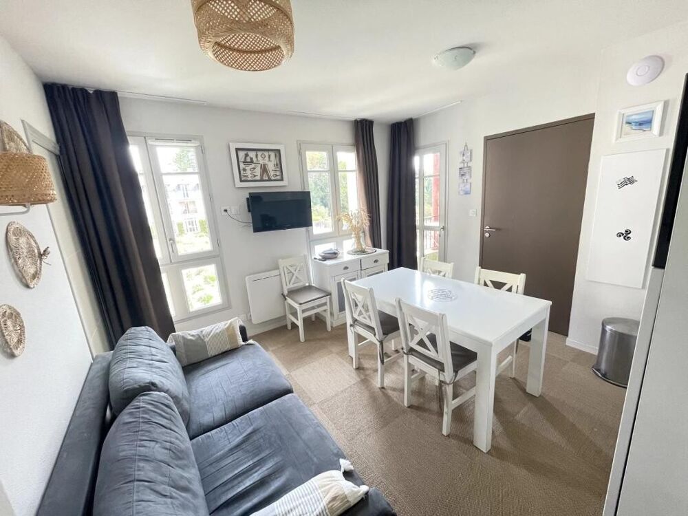 Vente Appartement T2 + cabine 34 m² avec balcon – Dans un Château avec piscine Baden