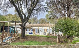  Propriété/château à vendre 7 pièces 142 m²