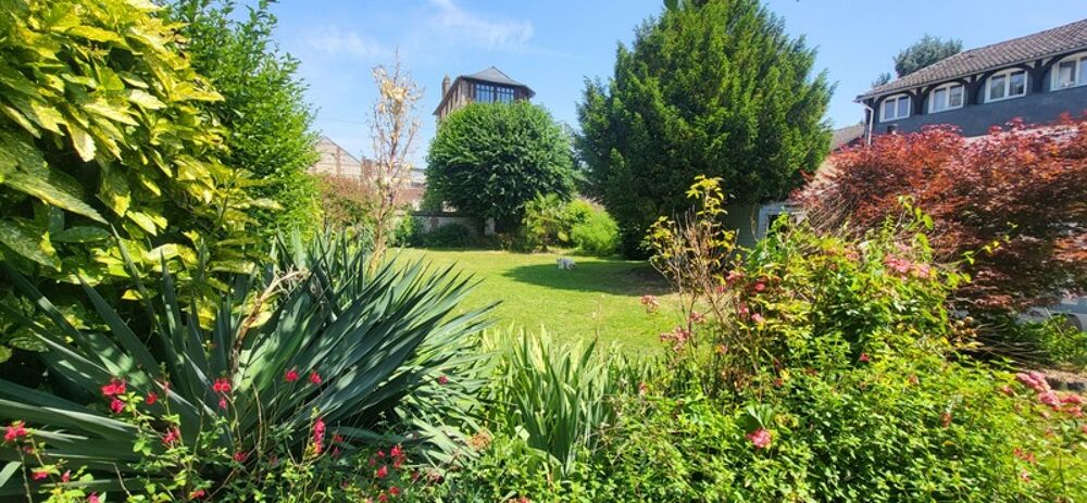 Vente Propriété/Château ELBEUF Centre : Propriété 272 m² avec bâtiment Pro 220 m², Jardin 800 m², 6 CH & 4 Gges ! Exceptionnel Elbeuf