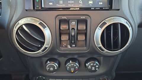Wrangler 2.8 CRD 200 4WD BVA6 Sahara 2017 occasion 37230 Fondettes